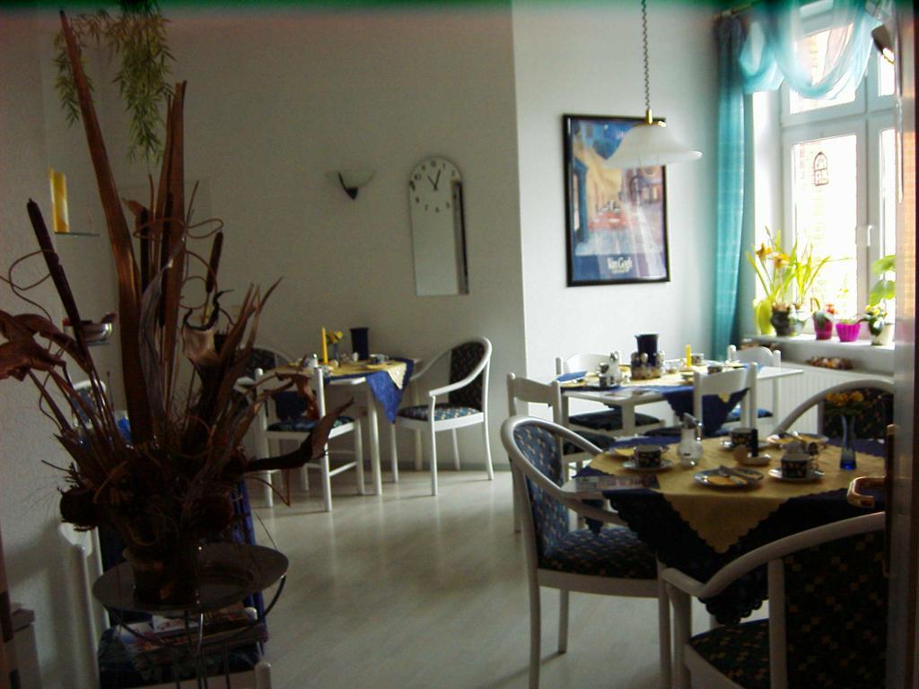 Gaestehaus Rehbein Calbe Dış mekan fotoğraf